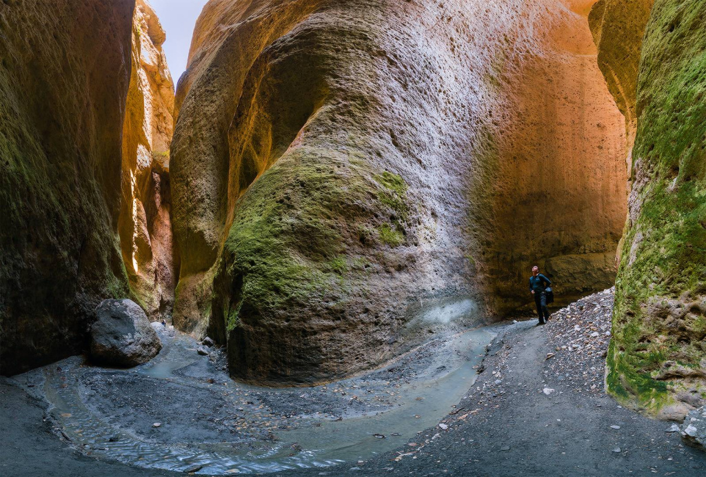 Карадахская теснина