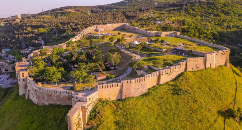 Крепость Нарын-кала Дербент