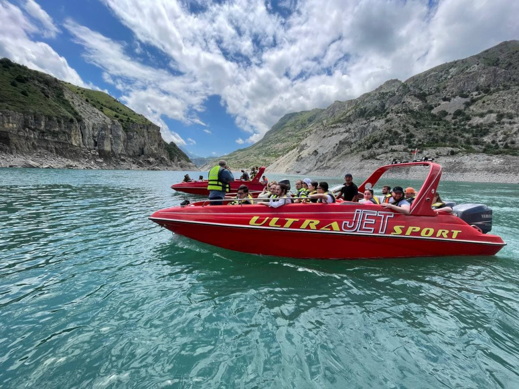 Катер на Сулаке