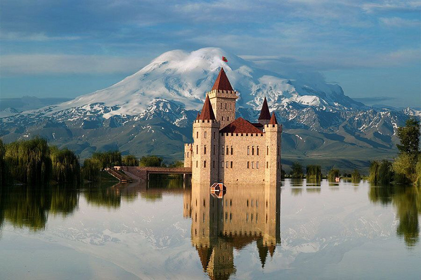 Горнолыжный тур на Эльбрус (экскурсии+катания) - Изображение 2